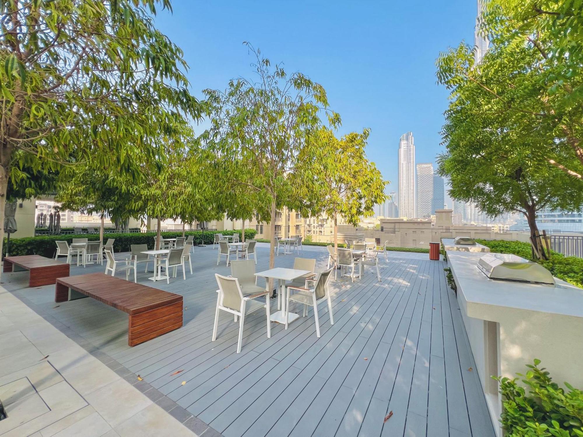 Full Fountain And Burj View - 3br Burj Royale Apartment *