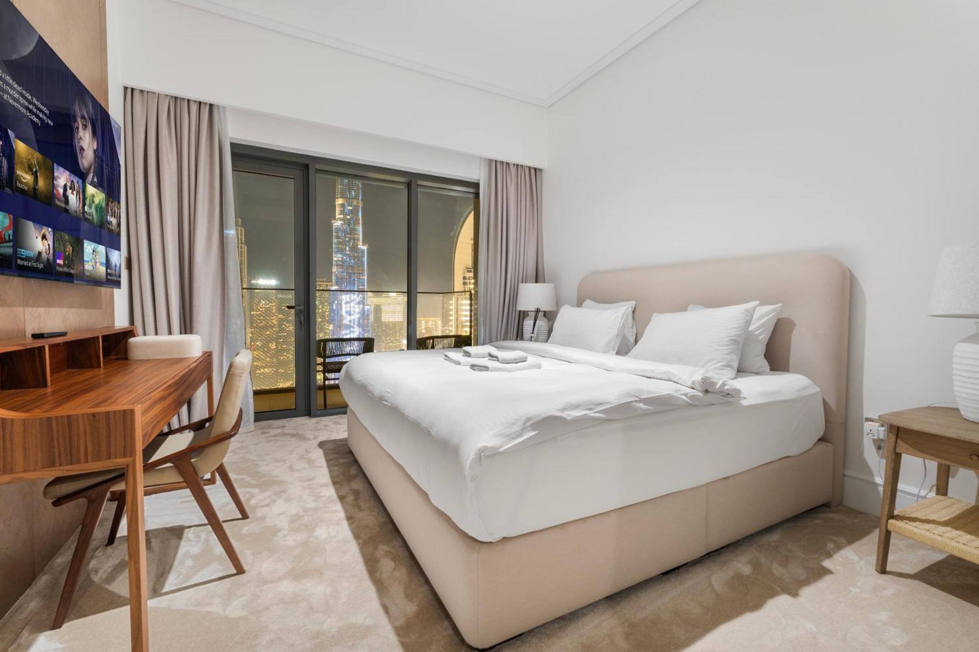 Apartment Full Fountain And Burj View - 3br Burj Royale