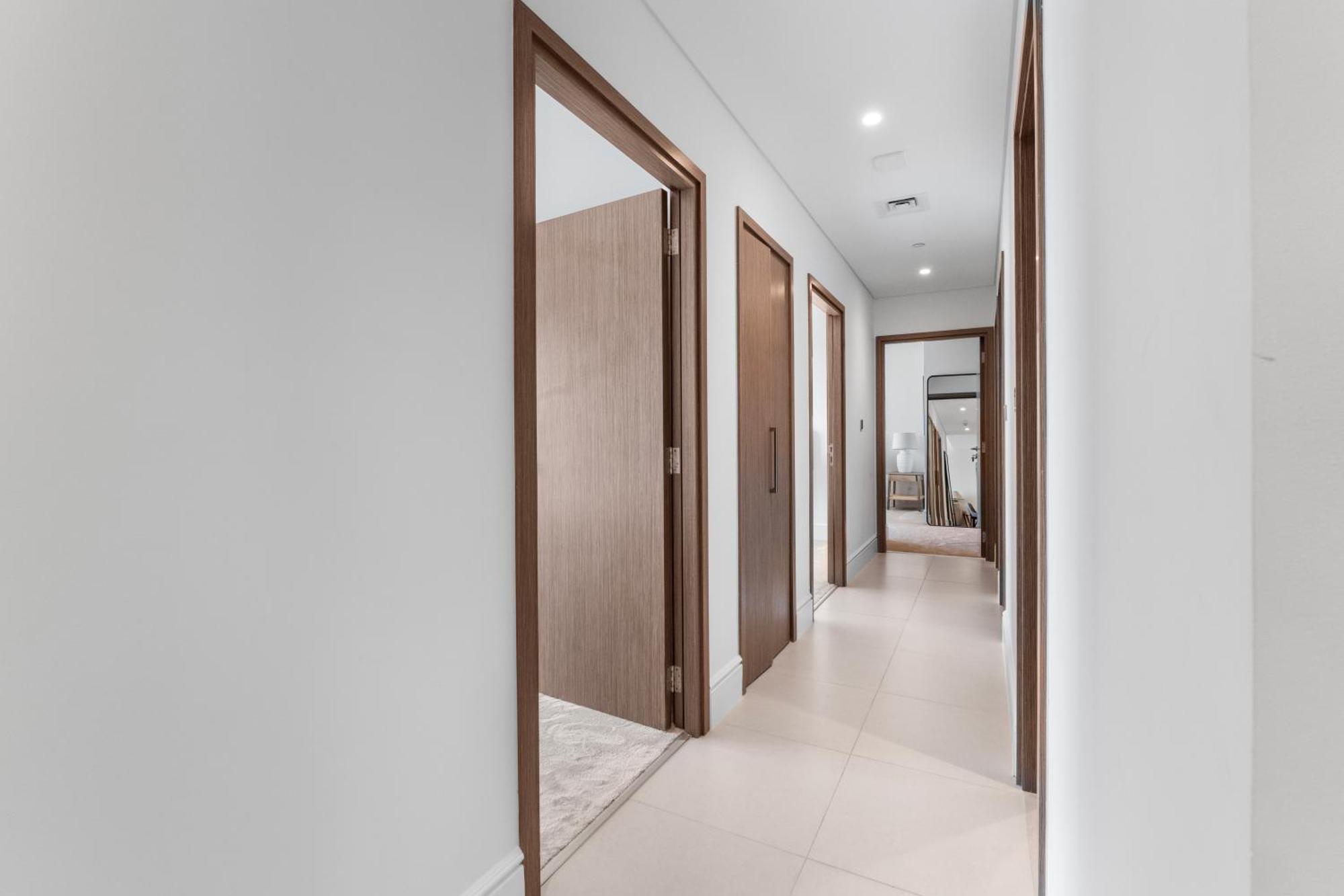 Full Fountain And Burj View - 3br Burj Royale Apartment Dubai